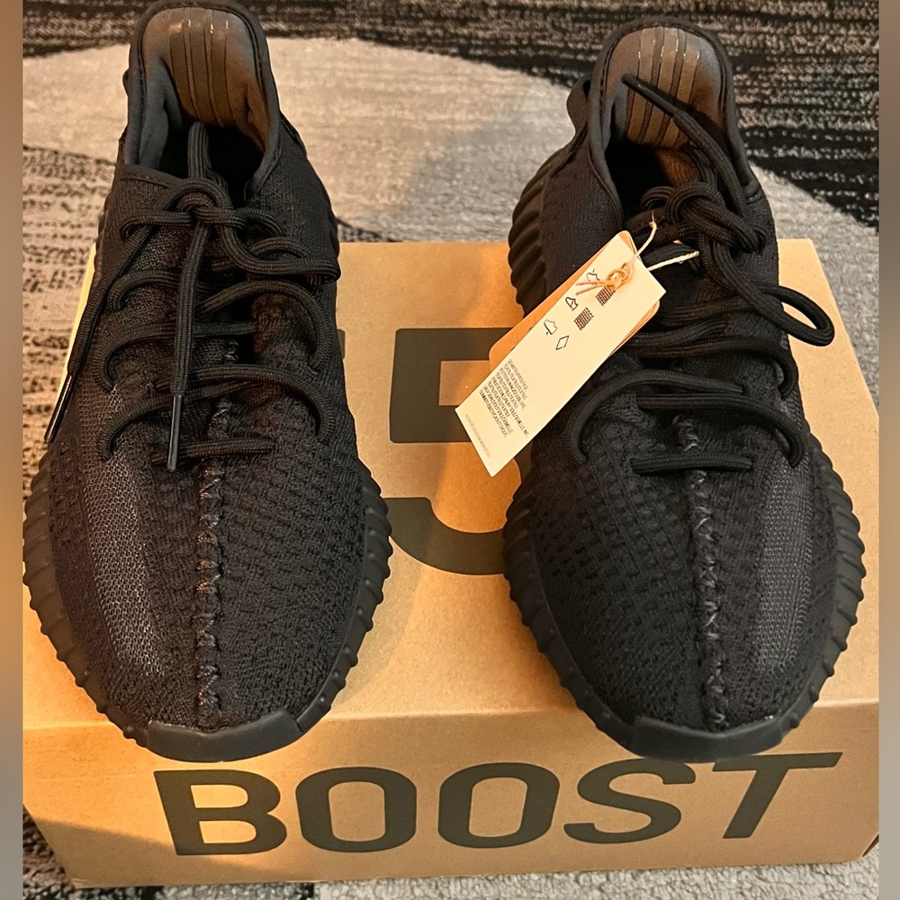 Yeezy 350 Boost V2